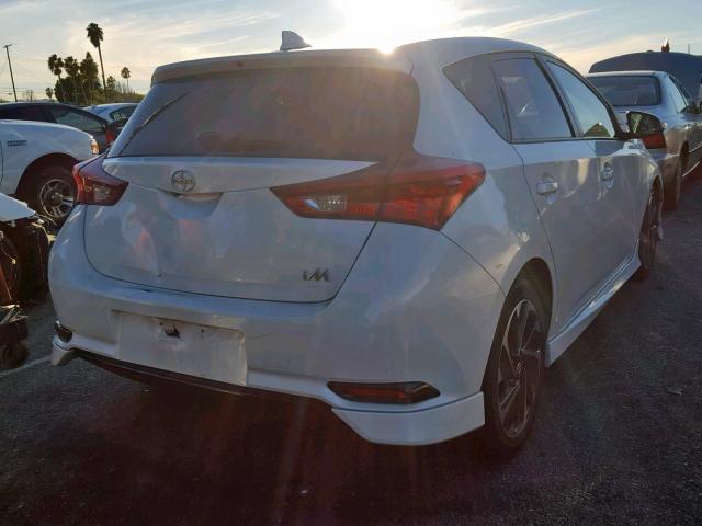 JTNKARJE9GJ521044 - 2016 TOYOTA SCION IM WHITE photo 4