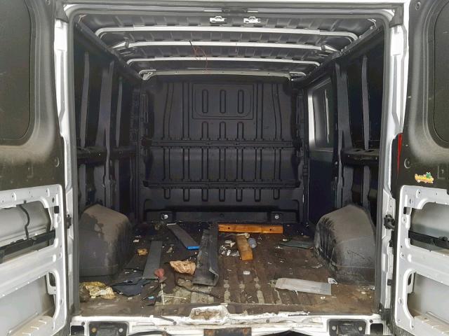 3C6TRVNG0EE113832 - 2014 RAM PROMASTER 银色 照片 9