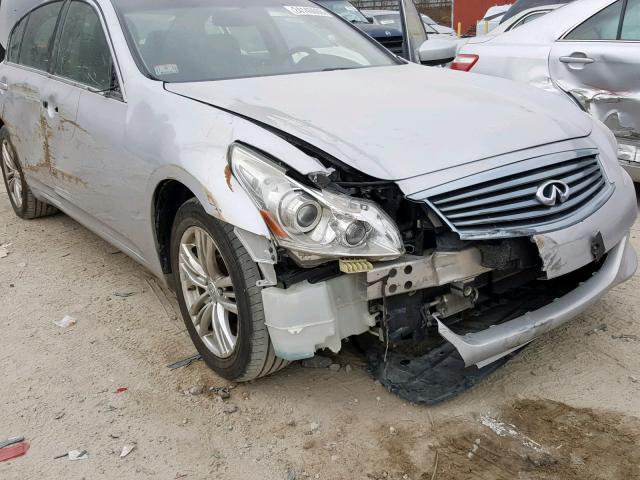 JN1CV6AR8DM755123 - 2013 INFINITI G37 SILVER photo 9