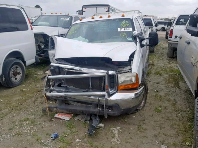 1FTSW30FXYEB27074 - 2000 FORD F350 SRW S WHITE photo 2