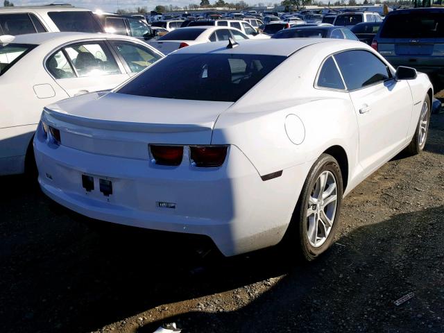 2G1FA1E35D9240326 - 2013 CHEVROLET CAMARO LS WHITE photo 4