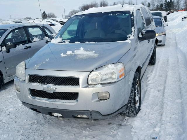 1GNDV23148D193557 - 2008 CHEVROLET UPLANDER L SILVER photo 2