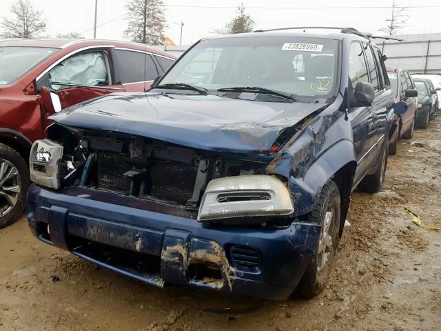 1GNDT13SX42101558 - 2004 CHEVROLET TRAILBLAZE BLUE photo 2