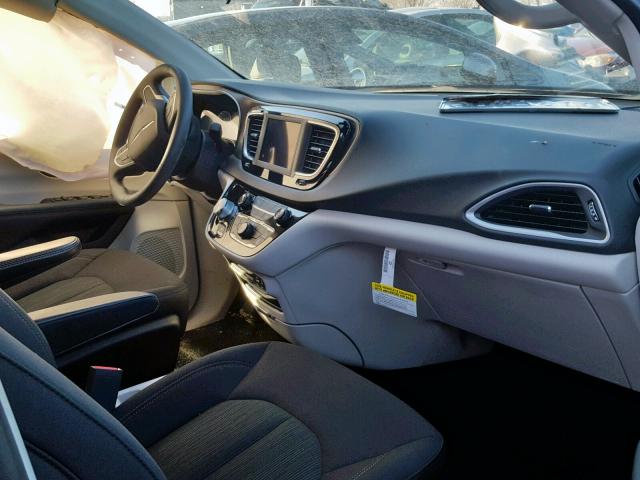2C4RC1AG0JR356939 - 2018 CHRYSLER PACIFICA L GRAY photo 5