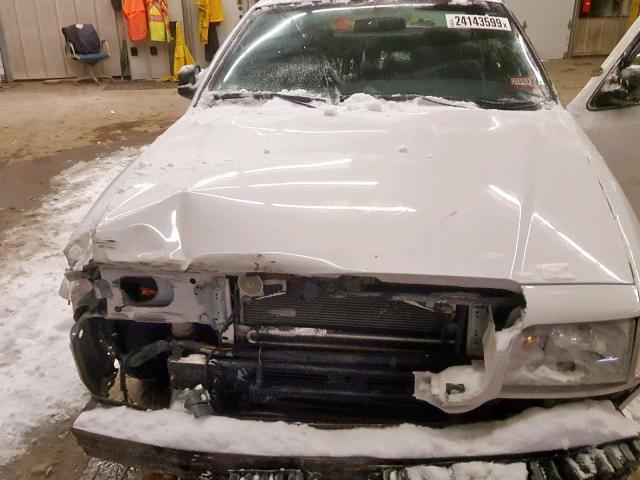 2FABP7BV6AX145395 - 2010 FORD CROWN VICT WHITE photo 7