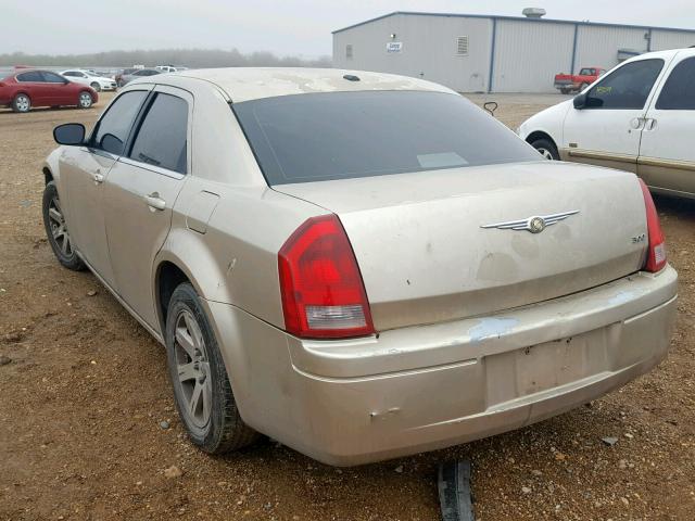 2C3KA43R27H645752 - 2007 CHRYSLER 300 GOLD photo 3