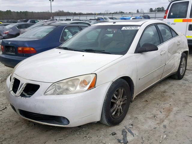 1G2ZH558364245621 - 2006 PONTIAC G6 GT WHITE photo 2