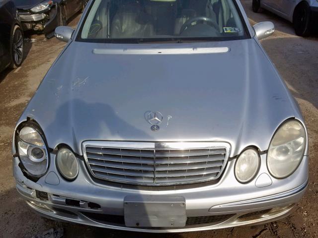 WDBUF65J03A132810 - 2003 MERCEDES-BENZ E 320 SILVER photo 7