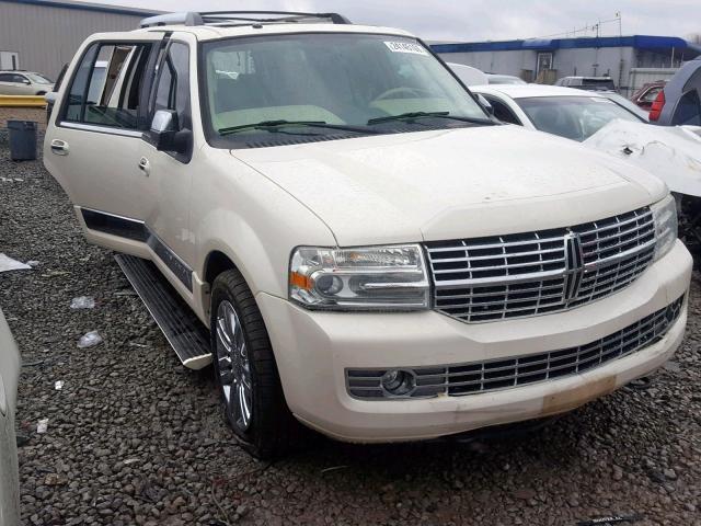 5LMFU27517LJ07071 - 2007 LINCOLN NAVIGATOR WHITE photo 1