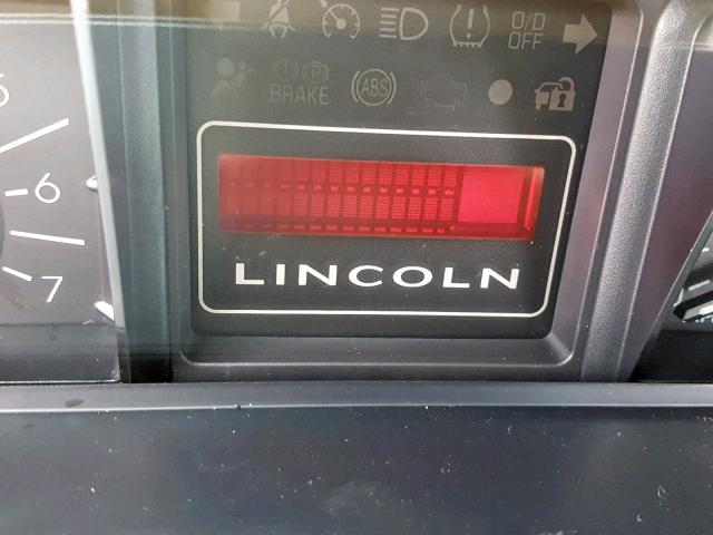 5LMFU27517LJ07071 - 2007 LINCOLN NAVIGATOR WHITE photo 8