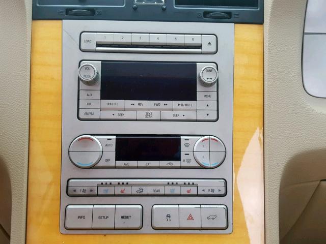 5LMFU27517LJ07071 - 2007 LINCOLN NAVIGATOR WHITE photo 9