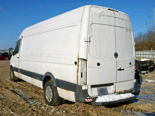 WDYPE845075164175 - 2007 FREIGHTLINER SPRINTER 2 WHITE photo 3