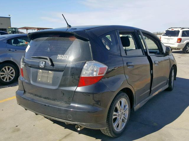 JHMGE8H46AS025334 - 2010 HONDA FIT SPORT BLACK photo 4