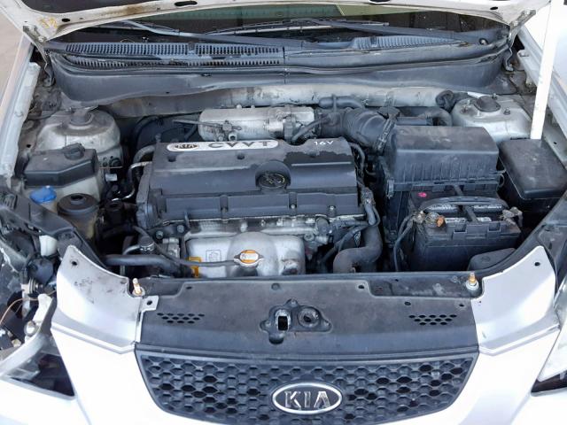 KNADE223696548033 - 2009 KIA RIO BASE SILVER photo 7