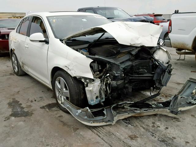 3VWRM71K88M039770 - 2008 VOLKSWAGEN JETTA SE WHITE photo 1