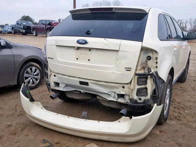 2FMDK48C87BA47539 - 2007 FORD EDGE SEL WHITE photo 4