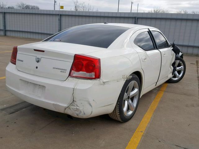 2B3KA33V99H582558 - 2009 DODGE CHARGER SX WHITE photo 4