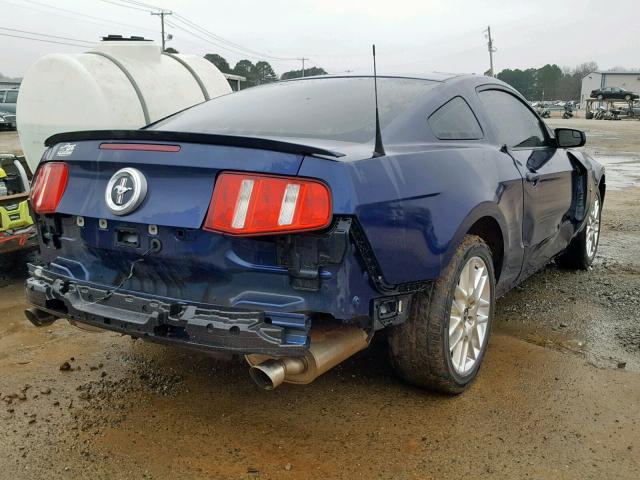 1ZVBP8AM8C5256363 - 2012 FORD MUSTANG BLUE photo 4