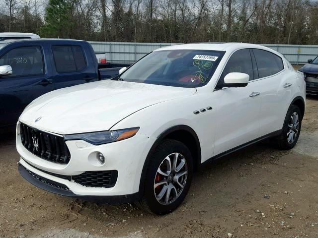 ZN661XUA2HX233107 - 2017 MASERATI LEVANTE WHITE photo 2