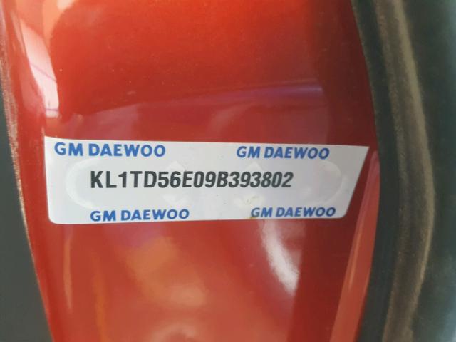 KL1TD56E09B393802 - 2009 CHEVROLET AVEO LS RED photo 10