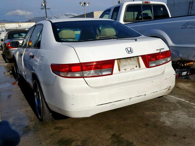 1HGCM56103A109881 - 2003 HONDA ACCORD DX WHITE photo 3