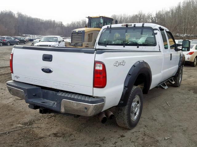 1FTWX31R18EB82939 - 2008 FORD F350 SRW S WHITE photo 4