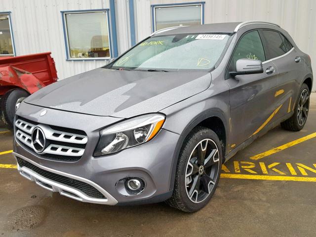 WDCTG4GB8KJ534930 - 2019 MERCEDES-BENZ GLA 250 4M GRAY photo 2