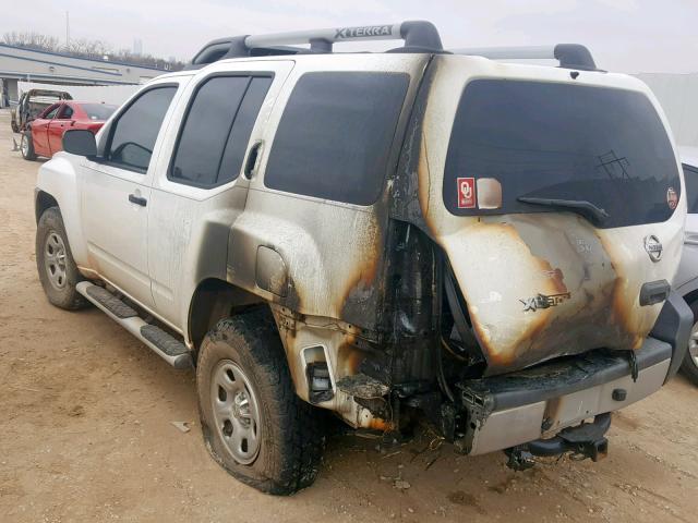 5N1AN0NW2DN823553 - 2013 NISSAN XTERRA X WHITE photo 3