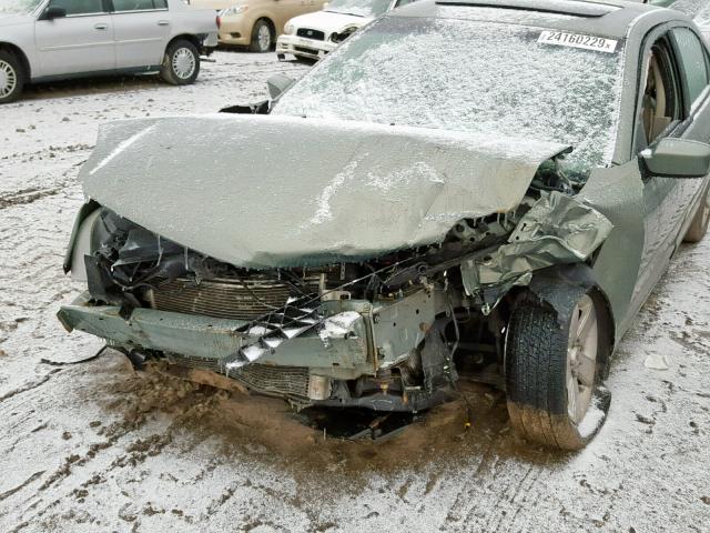 3FAHP07Z98R264547 - 2008 FORD FUSION SE GREEN photo 9