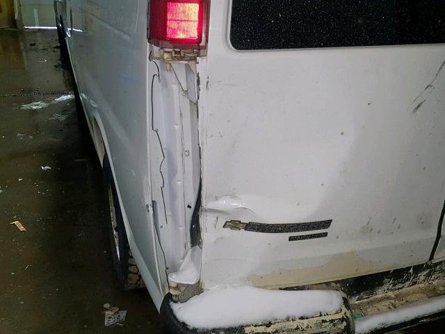 1GCSGAFX0B1112857 - 2011 CHEVROLET EXPRESS G1 WHITE photo 9