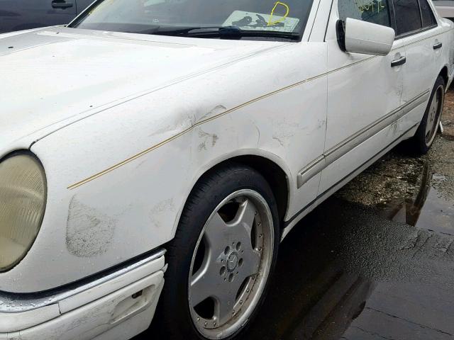 WDBJF72F3VA252886 - 1997 MERCEDES-BENZ E 420 WHITE photo 9