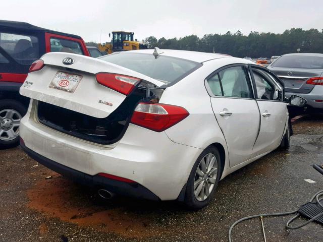 KNAFX4A82E5096366 - 2014 KIA FORTE EX WHITE photo 4