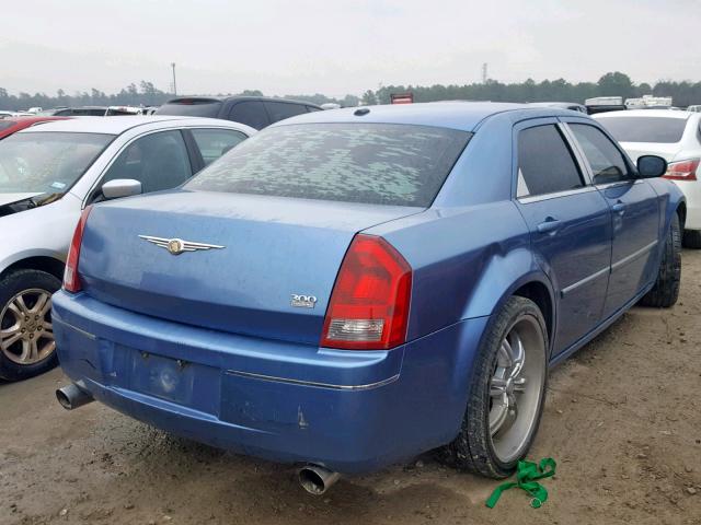 2C3KA53G17H827818 - 2007 CHRYSLER 300 TOURIN BLUE photo 4