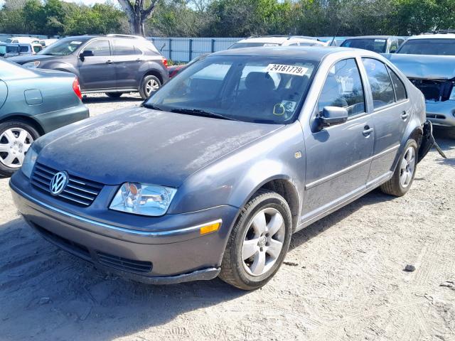 3VWSK69MX4M018288 - 2004 VOLKSWAGEN JETTA GLS SILVER photo 2