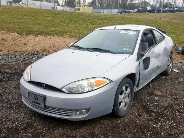 1ZWFT61L315622778 - 2001 MERCURY COUGAR V6 SILVER photo 2