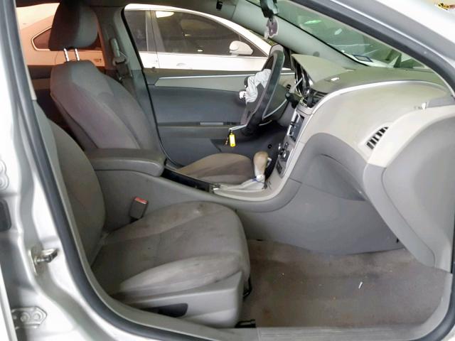 1G1ZB5E05CF238184 - 2012 CHEVROLET MALIBU LS 灰色 照片 5