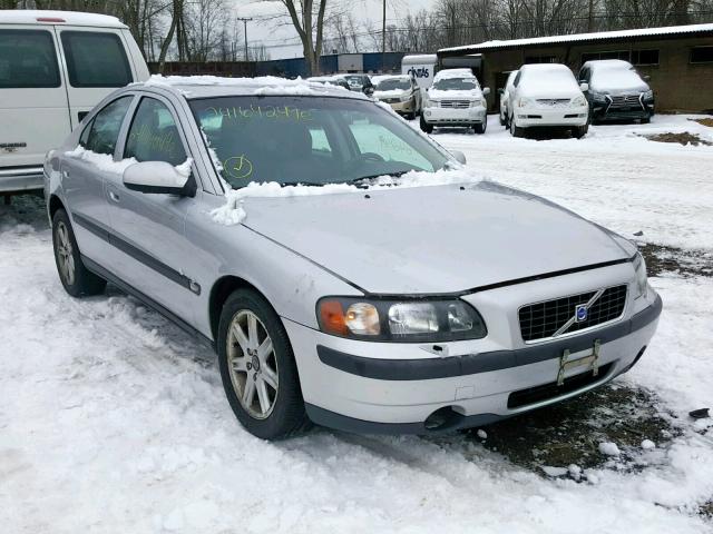 YV1RS58D422096755 - 2002 VOLVO S60 2.4T SILVER photo 1