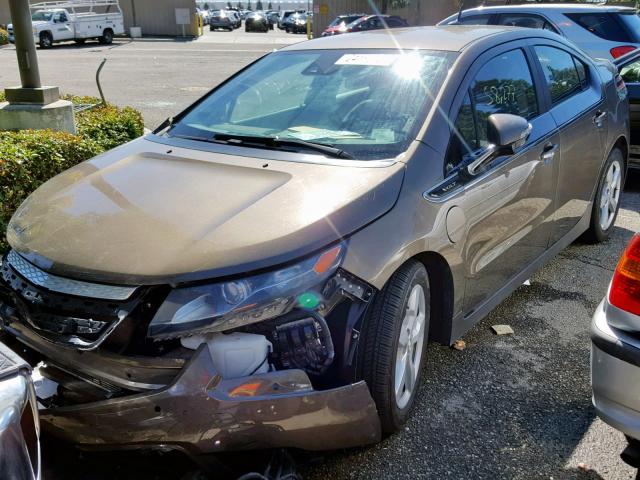 1G1RH6E43EU137571 - 2014 CHEVROLET VOLT BROWN photo 2