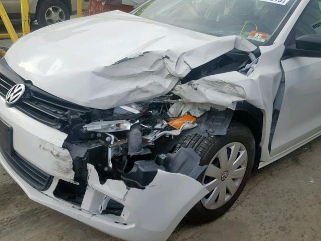 3VW2K7AJ6DM266562 - 2013 VOLKSWAGEN JETTA BASE Սպիտակ լուսանկար 9