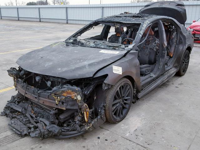 4T1BZ1HK6JU007552 - 2018 TOYOTA CAMRY XSE GRAY photo 2