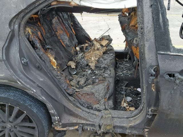 4T1BZ1HK6JU007552 - 2018 TOYOTA CAMRY XSE GRAY photo 6