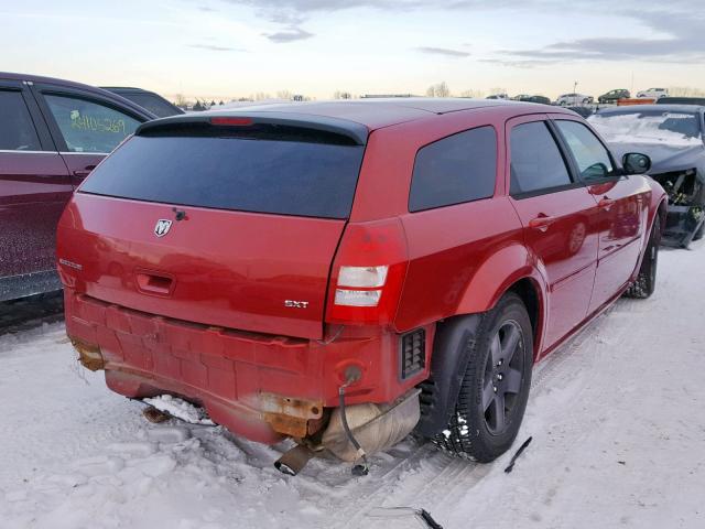 2D4FV48V45H130243 - 2005 DODGE MAGNUM SXT BURGUNDY photo 4