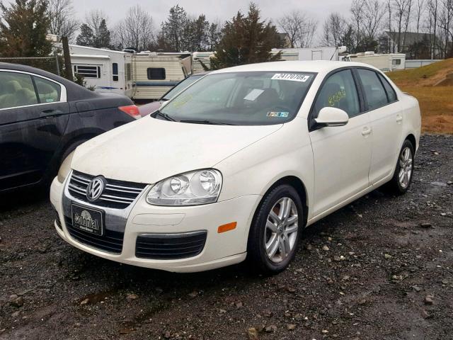 3VWPF71K27M109344 - 2007 VOLKSWAGEN JETTA 2.5 WHITE photo 2