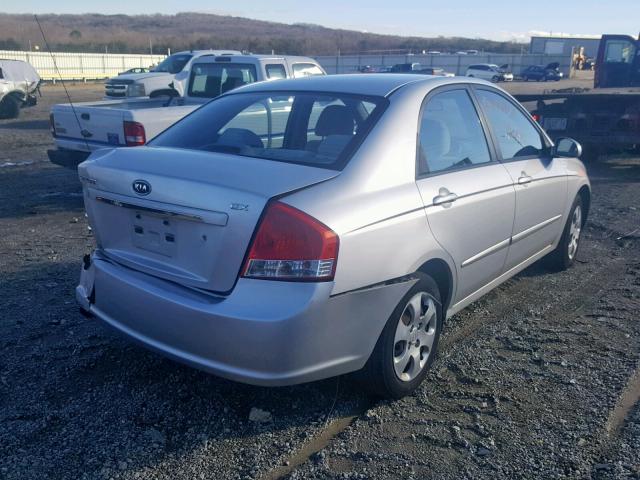 KNAFE121685577070 - 2008 KIA SPECTRA EX SILVER photo 4