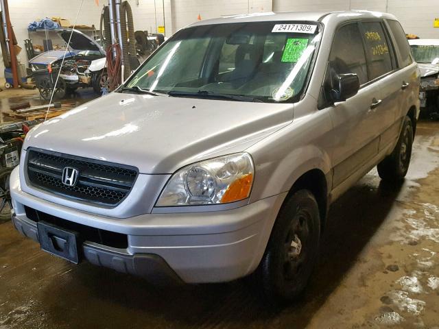 2HKYF18123H519398 - 2003 HONDA PILOT LX SILVER photo 2