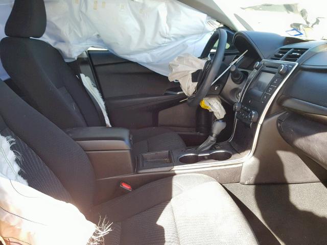 4T4BF1FK5GR543175 - 2016 TOYOTA CAMRY LE 黑色 照片 5