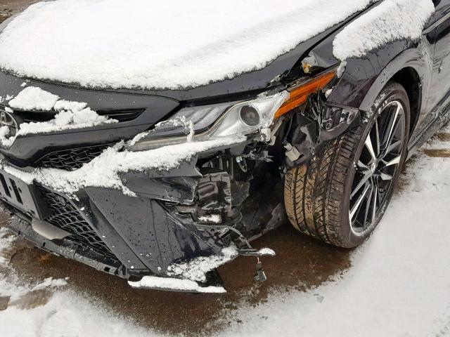 4T1B61HK2JU006522 - 2018 TOYOTA CAMRY XSE BLACK photo 9