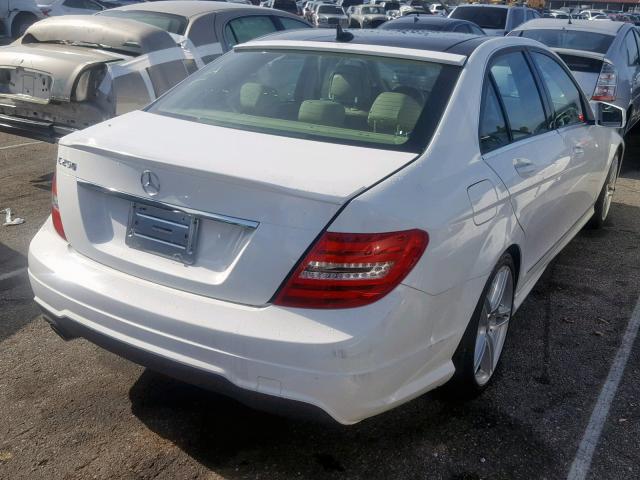 WDDGF4HBXDR256230 - 2013 MERCEDES-BENZ C 250 WHITE photo 4