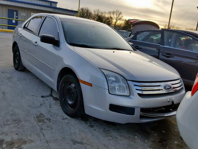 3FAFP06Z06R167534 - 2006 FORD FUSION S SILVER photo 1