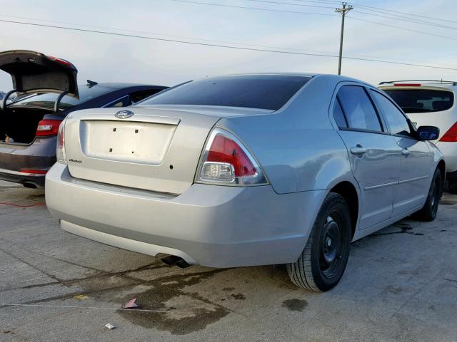 3FAFP06Z06R167534 - 2006 FORD FUSION S SILVER photo 4